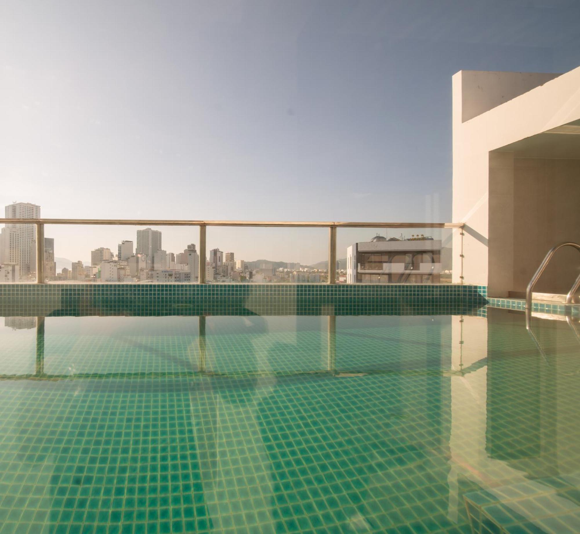 Seven Seas Hotel Nha Trang Esterno foto